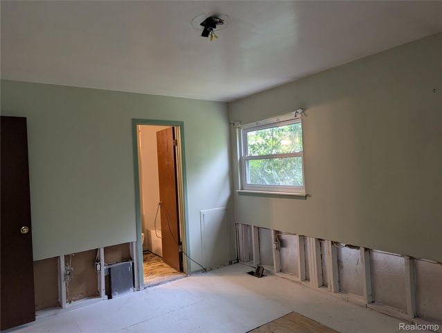 5438 Grayfield Circle, Ypsilanti Charter Township, MI 48197