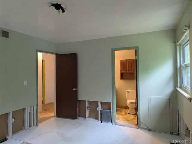 5438 Grayfield Circle, Ypsilanti Charter Township, MI 48197