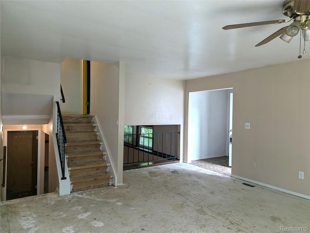 5438 Grayfield Circle, Ypsilanti Charter Township, MI 48197
