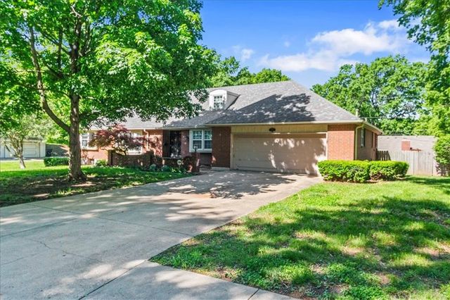 3522 S Delaware Avenue, Independence, MO 64055