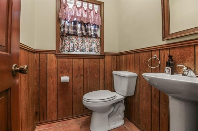 3522 S Delaware Avenue, Independence, MO 64055
