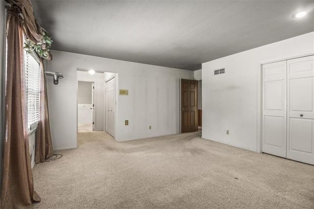 3522 S Delaware Avenue, Independence, MO 64055