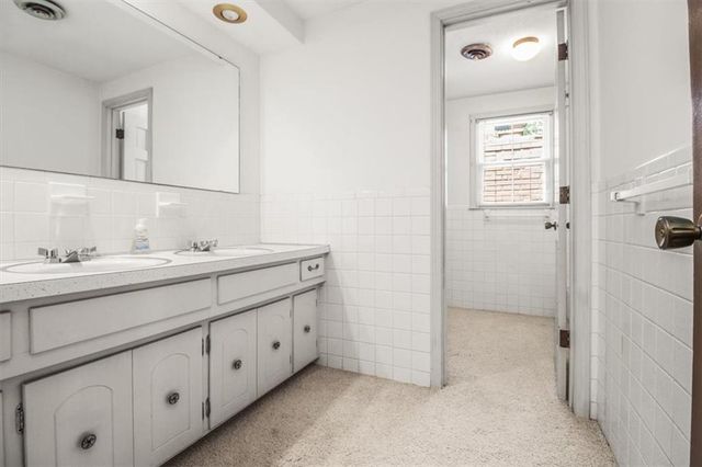 3522 S Delaware Avenue, Independence, MO 64055