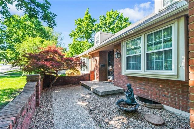3522 S Delaware Avenue, Independence, MO 64055