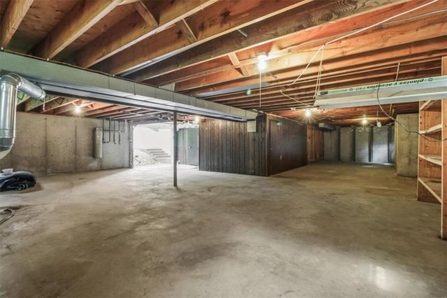 3522 S Delaware Avenue, Independence, MO 64055