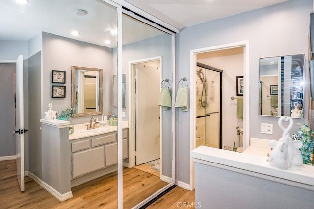 25892 Estaban, Valencia, CA 91355
