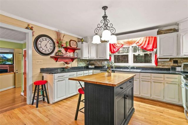 143 Kaely Drive, Mineral Bluff, GA 30559