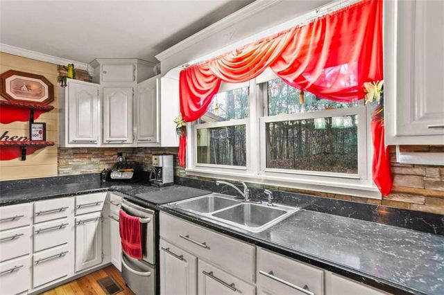 143 Kaely Drive, Mineral Bluff, GA 30559