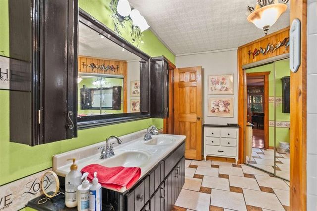 143 Kaely Drive, Mineral Bluff, GA 30559