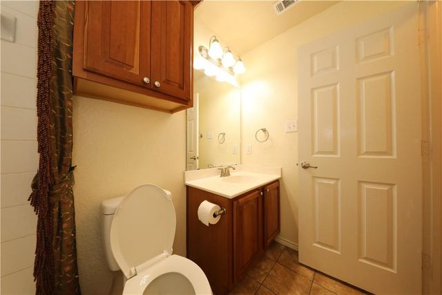 1813 Slate Creek DR, Cedar Park, TX 78613