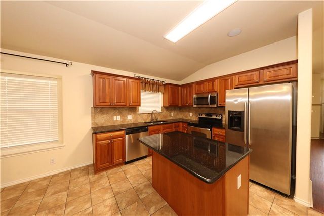 1813 Slate Creek DR, Cedar Park, TX 78613