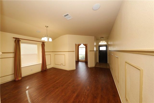 1813 Slate Creek DR, Cedar Park, TX 78613