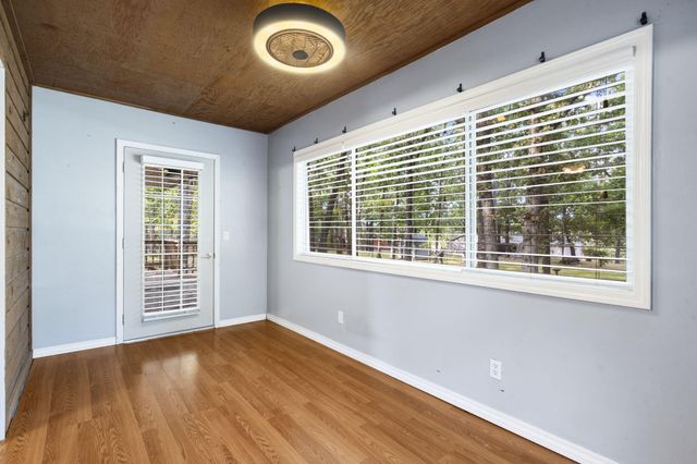 64 Deer Park Circle, Kimberling City, MO 65686