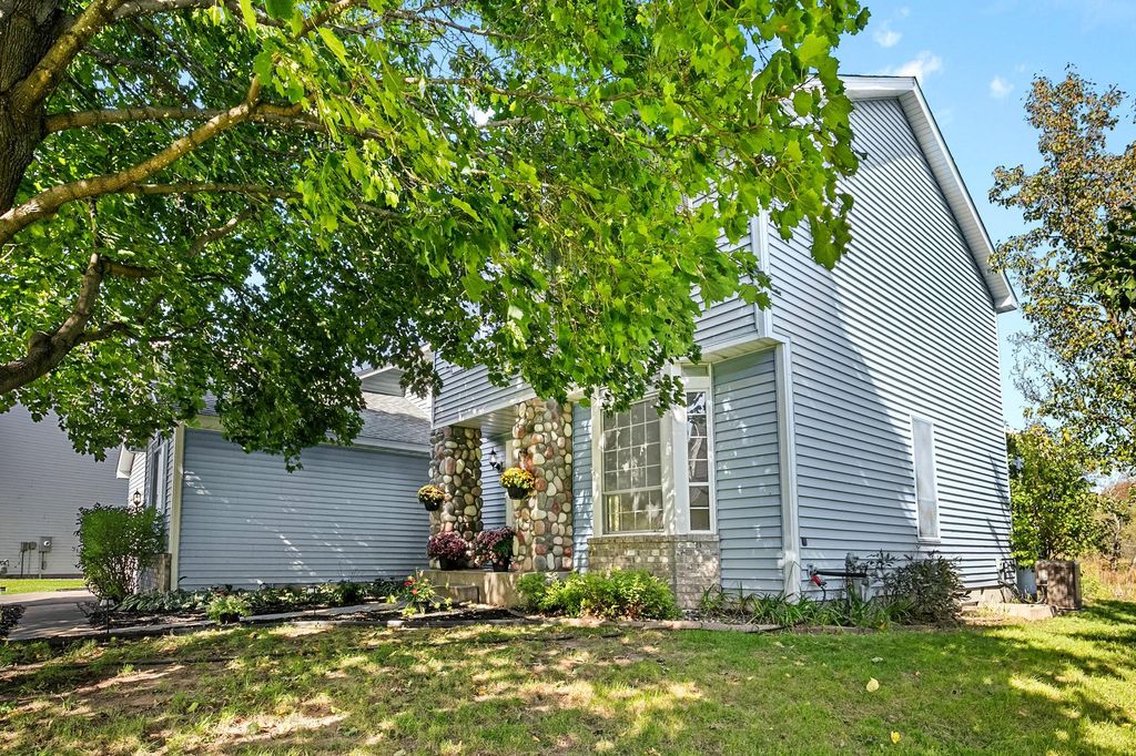 3229 Meadow Brook Place, Woodbury, MN 55125 — photo 2