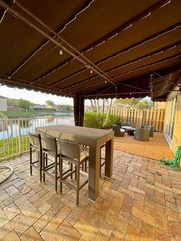 8666 NW 109th Ct 8666, Doral, FL 33178