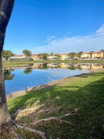 8666 NW 109th Ct 8666, Doral, FL 33178
