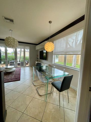 8666 NW 109th Ct 8666, Doral, FL 33178