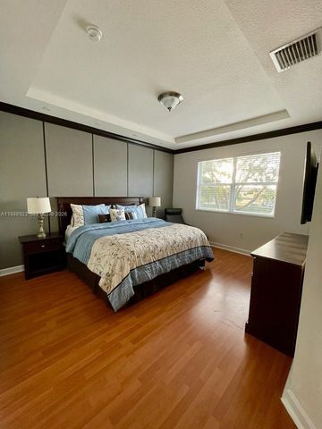 8666 NW 109th Ct 8666, Doral, FL 33178