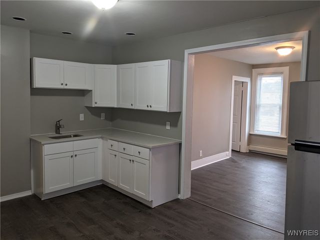 887 Prospect Avenue, Buffalo, NY 14213