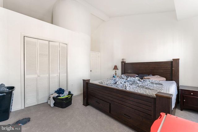 1132 MOUNT VERNON ST, Philadelphia, PA 19123