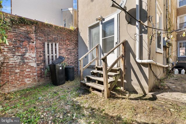 1132 MOUNT VERNON ST, Philadelphia, PA 19123