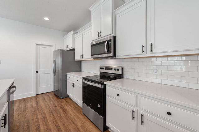 1619 Buena Vista, College Station, TX 77845