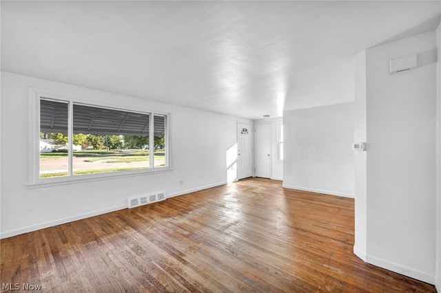2140 Garfield Boulevard, Lorain, OH 44052