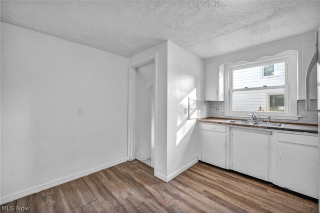 2140 Garfield Boulevard, Lorain, OH 44052