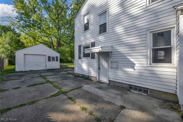 2140 Garfield Boulevard, Lorain, OH 44052