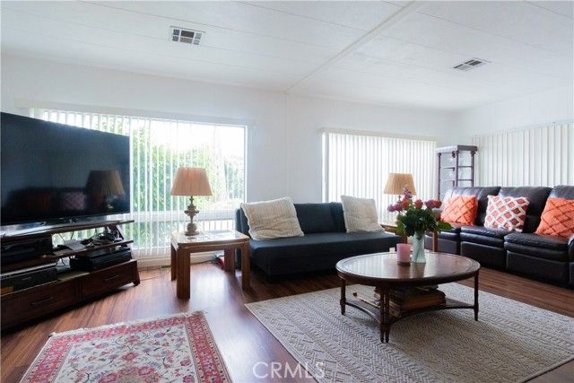 24921 Muirlands 13, Lake Forest (el Toro), CA 92630