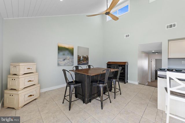 27 DIANE RD, Manahawkin, NJ 08050