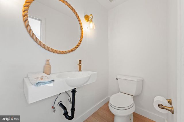 27 DIANE RD, Manahawkin, NJ 08050
