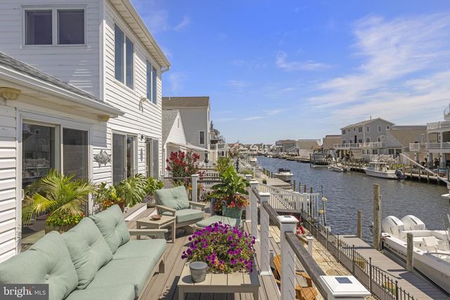 27 DIANE RD, Manahawkin, NJ 08050