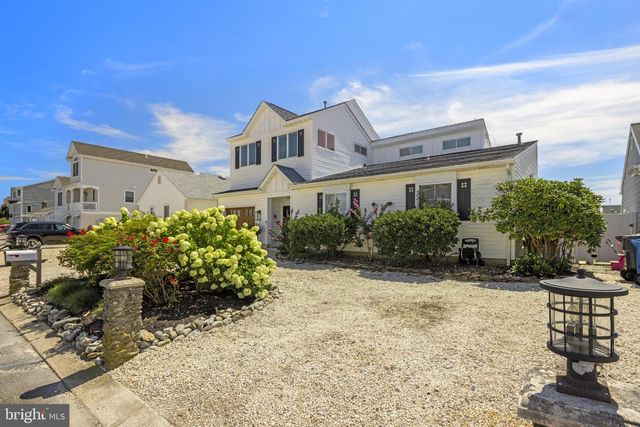 27 DIANE RD, Manahawkin, NJ 08050