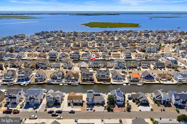 27 DIANE RD, Manahawkin, NJ 08050