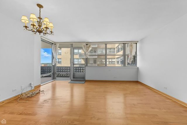 6301 N SHERIDAN Road 18P, Chicago, IL 60660