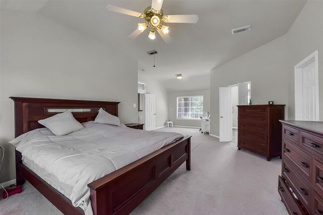 2723 Sterling Fields Drive, Pearland, TX 77584