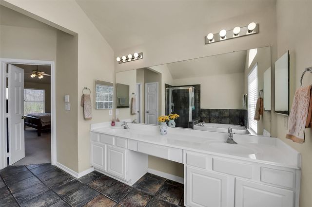 2723 Sterling Fields Drive, Pearland, TX 77584