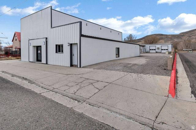 46 S CENTER ST, Elsinore, UT 84724
