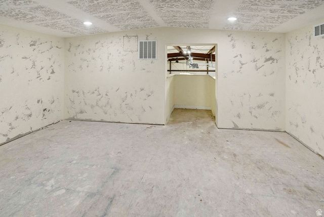 46 S CENTER ST, Elsinore, UT 84724