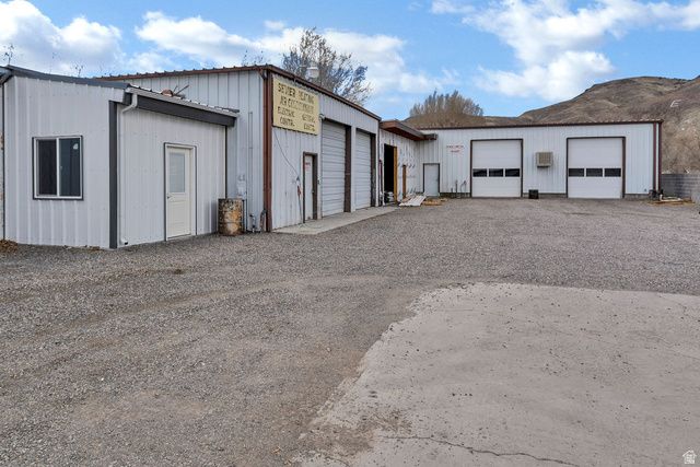 46 S CENTER ST, Elsinore, UT 84724