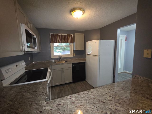 883 Rubber Avenue 2, Naugatuck, CT 06770