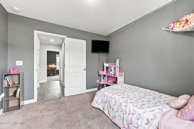 303 Crawford Street, Holly Ridge, NC 28445