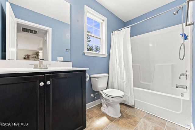 303 Crawford Street, Holly Ridge, NC 28445