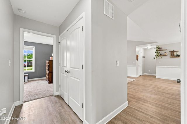 303 Crawford Street, Holly Ridge, NC 28445