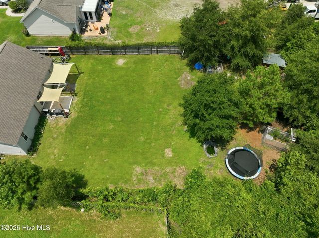 303 Crawford Street, Holly Ridge, NC 28445