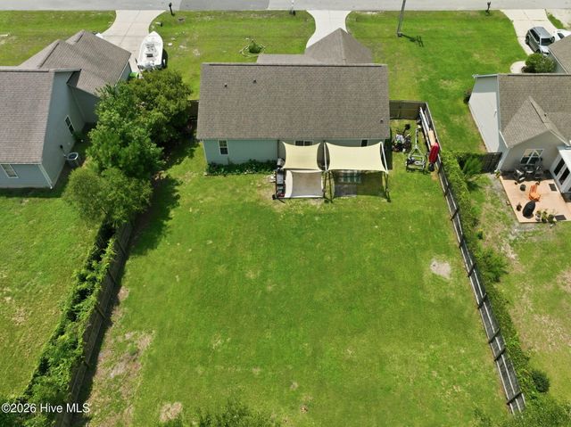 303 Crawford Street, Holly Ridge, NC 28445