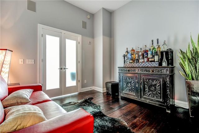 905 Juniper Street NE 802, Atlanta, GA 30309