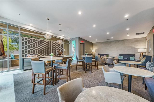 905 Juniper Street NE 802, Atlanta, GA 30309