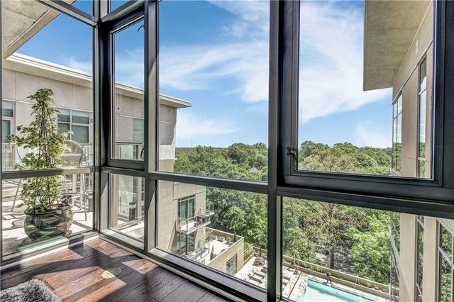 905 Juniper Street NE 802, Atlanta, GA 30309